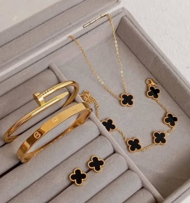 Vancleef Black Set with Cartier Nail and Love Bangle